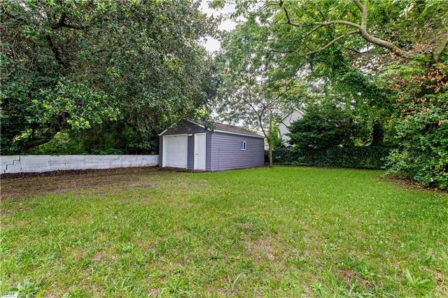 1933 E Ocean View AVE, Norfolk, VA 23503