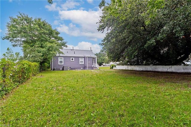 1933 E Ocean View AVE, Norfolk, VA 23503