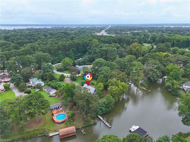 7763 Jordan RD, Gloucester Point, VA 23062