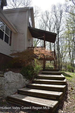 125 Hardenburgh Road, Ulster Park, NY 12487