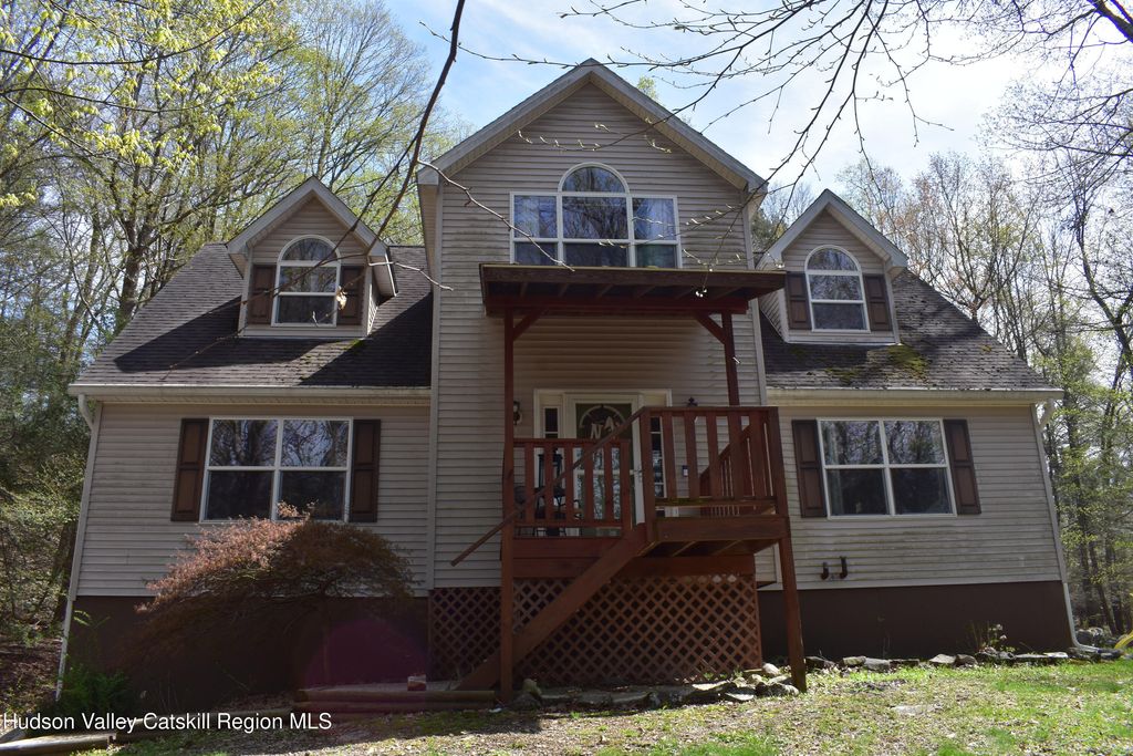 125 Hardenburgh Road, Ulster Park, NY 12487