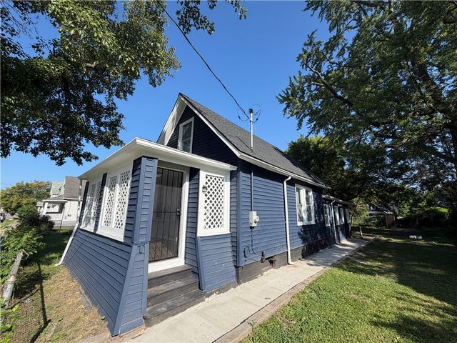 860 Clifford Avenue, Rochester, NY 14621