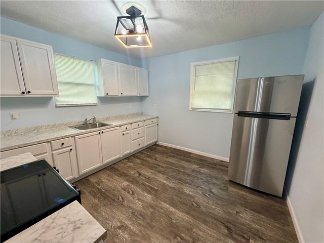860 Clifford Avenue, Rochester, NY 14621