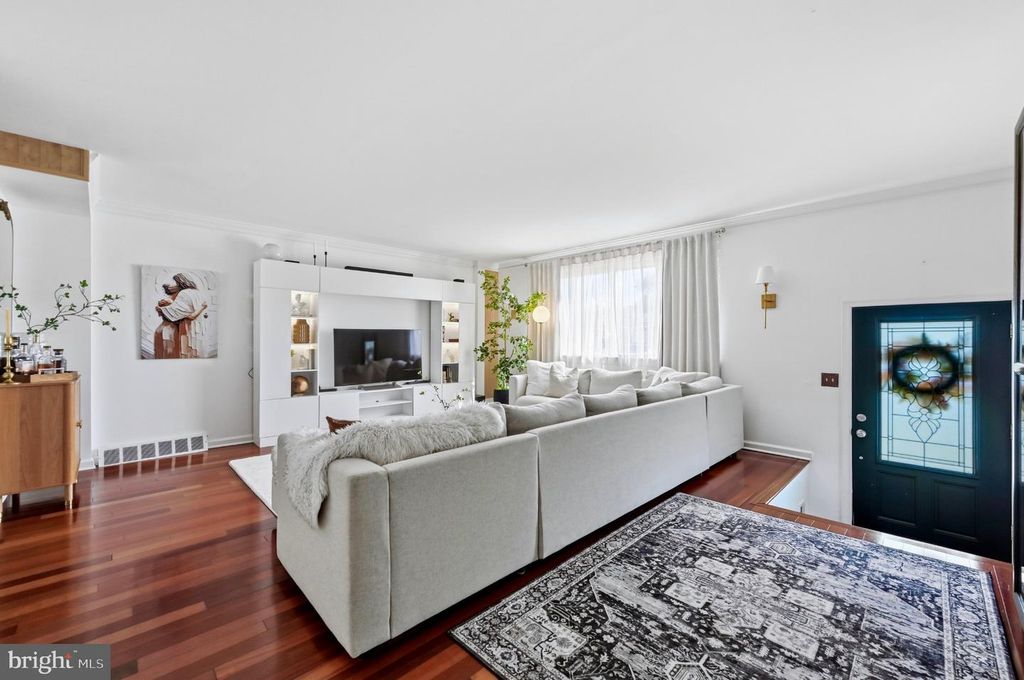 3218 CHELSEA PL, PHILADELPHIA, PA 19114 — photo 2