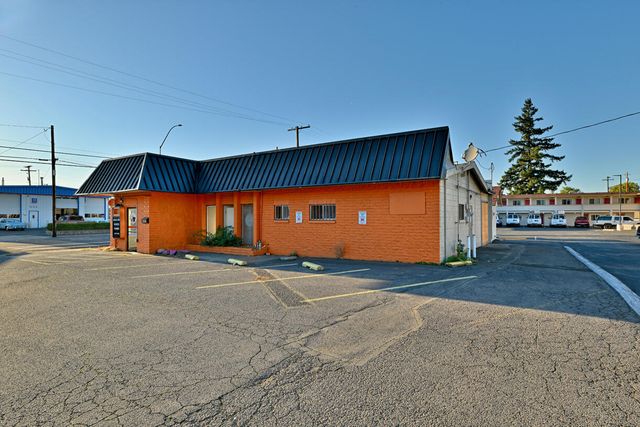 603 S Riverside Avenue, Medford, OR 97501
