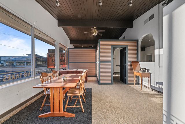 603 S Riverside Avenue, Medford, OR 97501