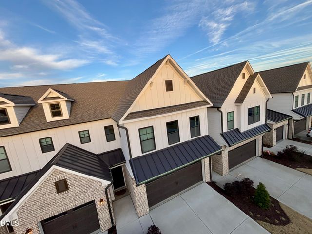 109 Periwinkle Place, Clayton, NC 27527