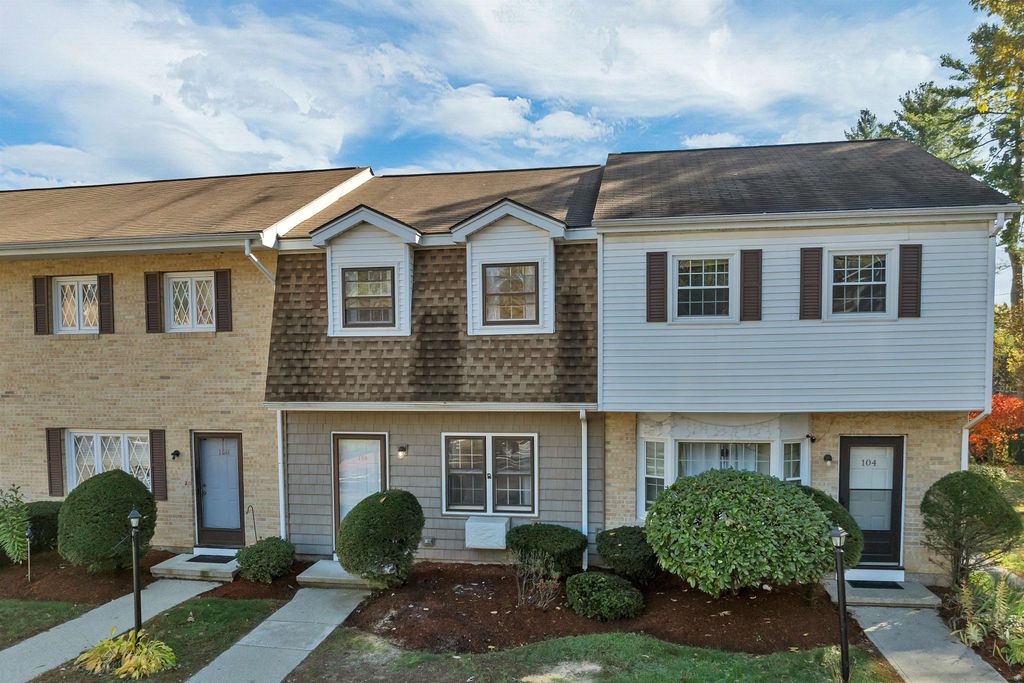 106 Golfview Drive, Manchester, NH 03102