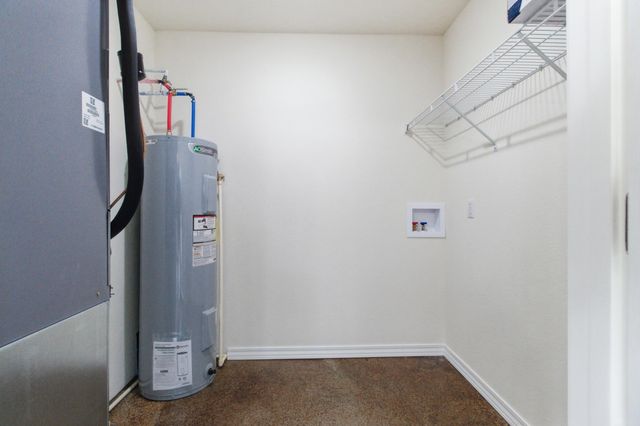 8870 Private Road 6307, West Plains, MO 65775