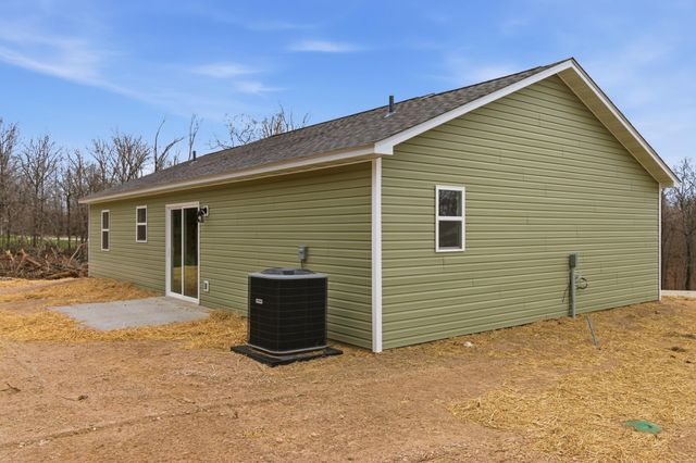 8870 Private Road 6307, West Plains, MO 65775