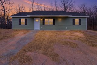 8870 Private Road 6307, West Plains, MO 65775