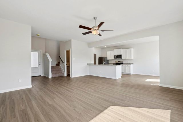 709 Jasmine Ridge Lane, Waller, TX 77484