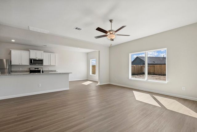 709 Jasmine Ridge Lane, Waller, TX 77484
