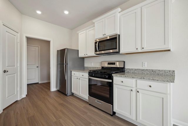 709 Jasmine Ridge Lane, Waller, TX 77484