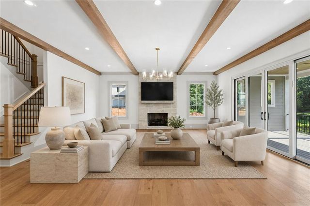 140 Lake Estates Drive, Roswell, GA 30075