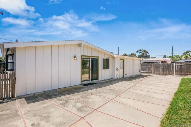 5124 Arlene Street, San Diego, CA 92117