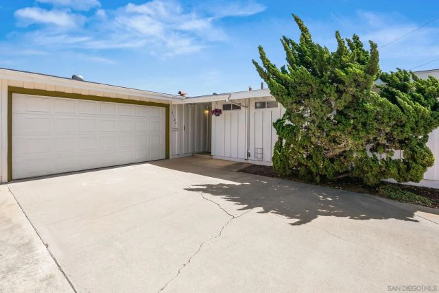 5124 Arlene Street, San Diego, CA 92117