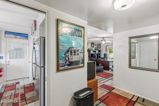 10624 W CLAIR Drive, Sun City, AZ 85351