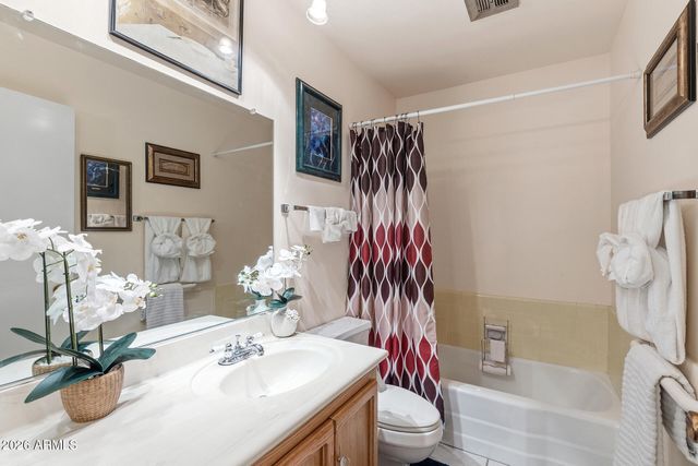 10624 W CLAIR Drive, Sun City, AZ 85351