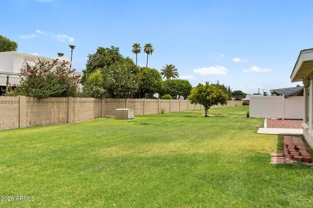 10624 W CLAIR Drive, Sun City, AZ 85351