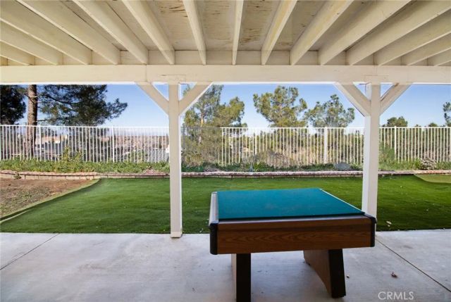 1215 Date Palm, Palmdale, CA 93551
