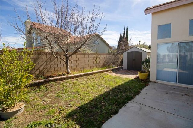 1215 Date Palm, Palmdale, CA 93551