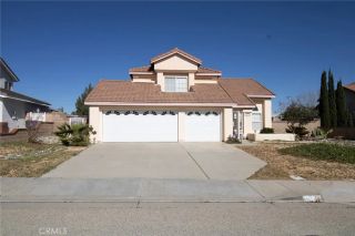 1215 Date Palm, Palmdale, CA 93551