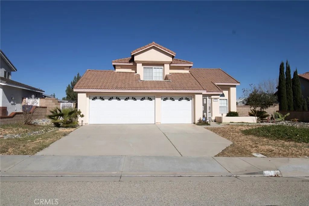 1215 Date Palm, Palmdale, CA 93551