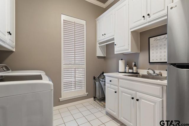 4008 Pinecreek Dr, Tyler, TX 75707