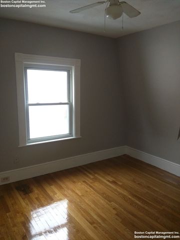 30 Touro Ave 1, Medford, MA 02155