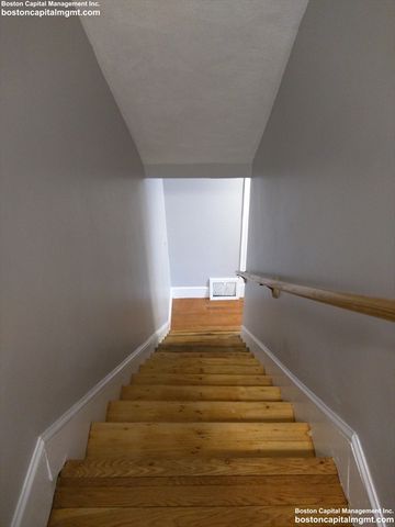 30 Touro Ave 1, Medford, MA 02155