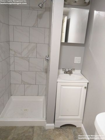 30 Touro Ave 1, Medford, MA 02155