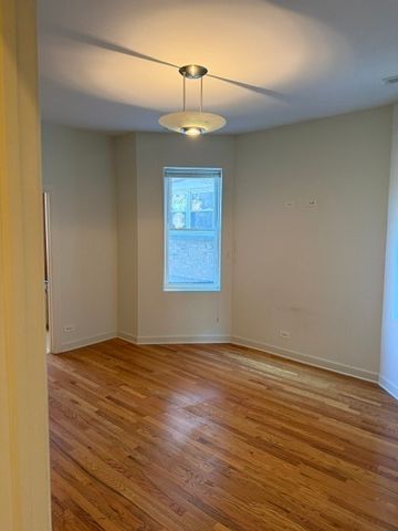 1230 W North Shore Avenue 1, Chicago, IL 60626