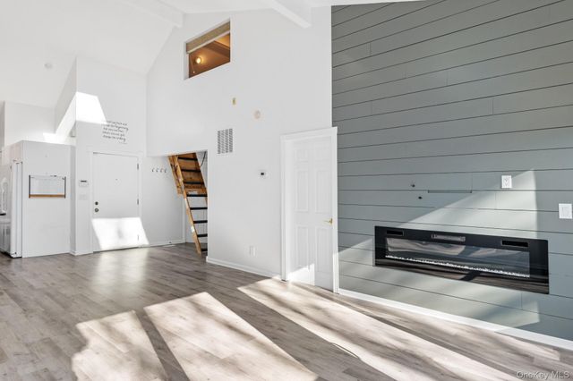 220 Montauk Highway 22, Eastport, NY 11972