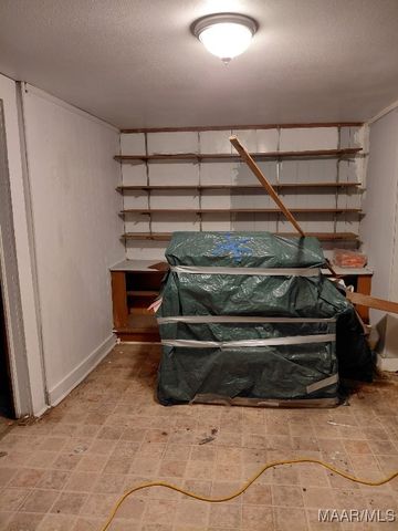 1132 First Avenue, Selma, AL 36703