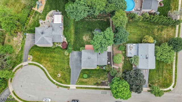 7 Kossuth Pl, Wayne Twp., NJ 07470
