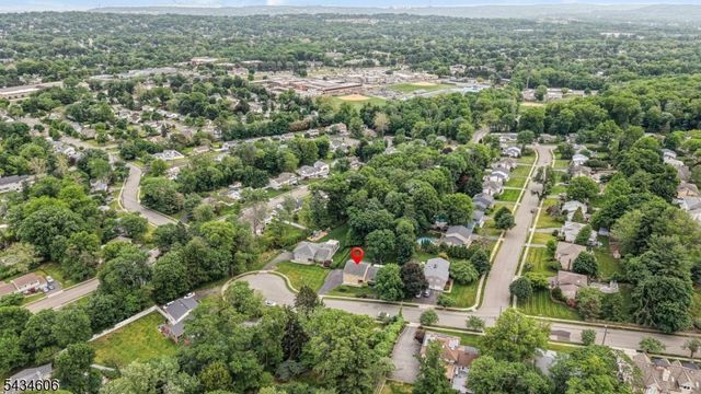 7 Kossuth Pl, Wayne Twp., NJ 07470
