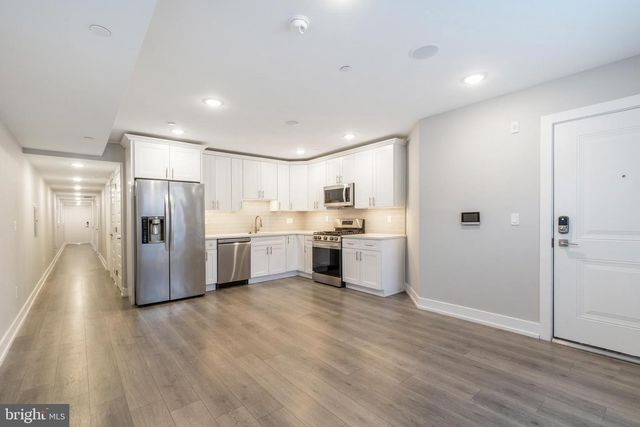 1309 S 52ND ST, Philadelphia, PA 19143