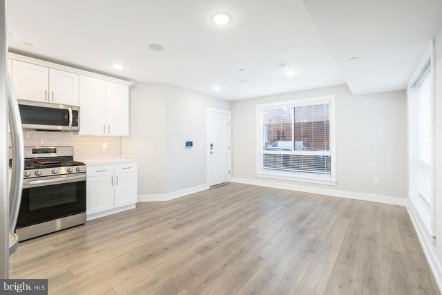 1309 S 52ND ST, Philadelphia, PA 19143