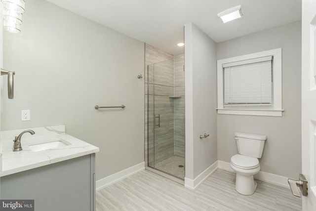 1309 S 52ND ST, Philadelphia, PA 19143