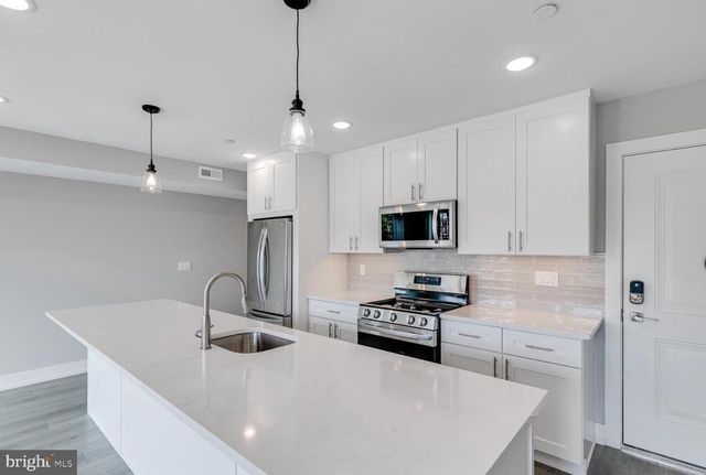 1309 S 52ND ST, Philadelphia, PA 19143