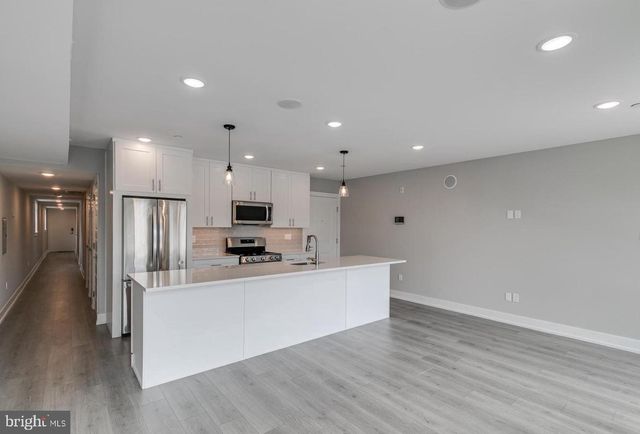 1309 S 52ND ST, Philadelphia, PA 19143