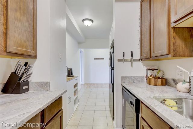 15 E Kirby Street 625, Detroit, MI 48202