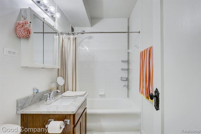 15 E Kirby Street 625, Detroit, MI 48202