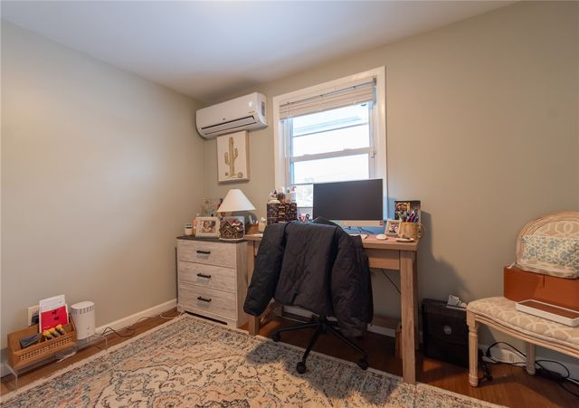 91 Windsor Park Drive, Coventry, RI 02816