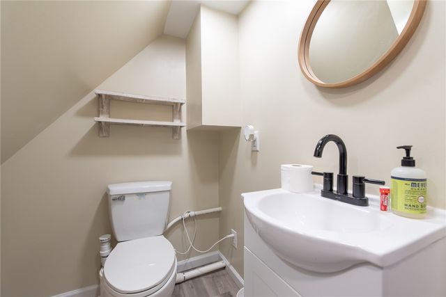 91 Windsor Park Drive, Coventry, RI 02816