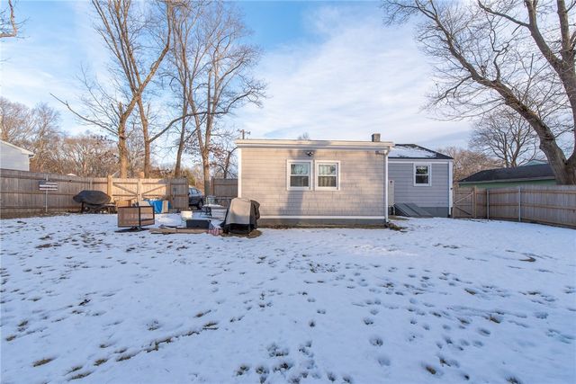 91 Windsor Park Drive, Coventry, RI 02816