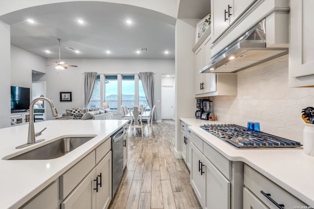 24727 Malka, San Antonio, TX 78261