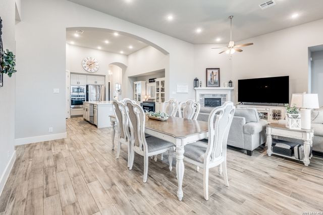 24727 Malka, San Antonio, TX 78261