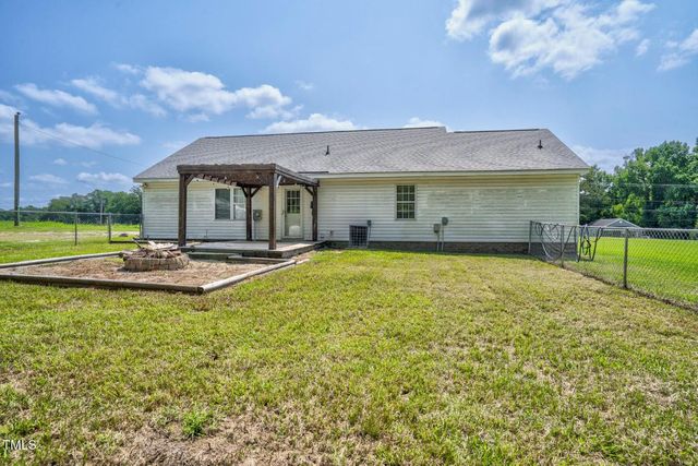 10226 Nc 97, Rocky Mount, NC 27803